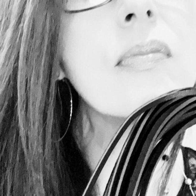 Mistress Vanessa Gray