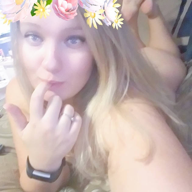 Thischick23